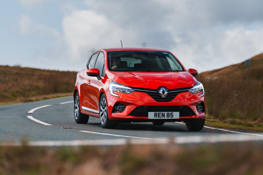  Renault Clio 2019 года  (UK) (фото 9 из 40)